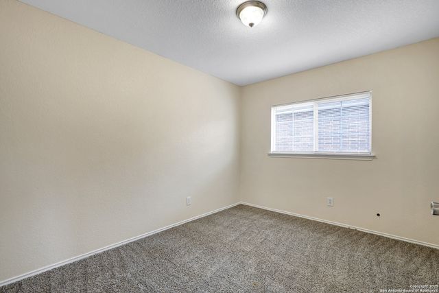 827 Clover Creek, San Antonio, TX 78245