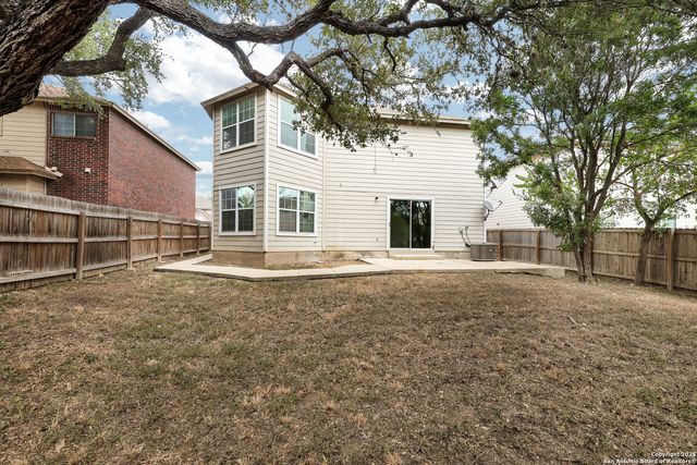 827 Clover Creek, San Antonio, TX 78245