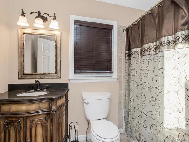 27 Warren Avenue, Haverstraw, NY 10927