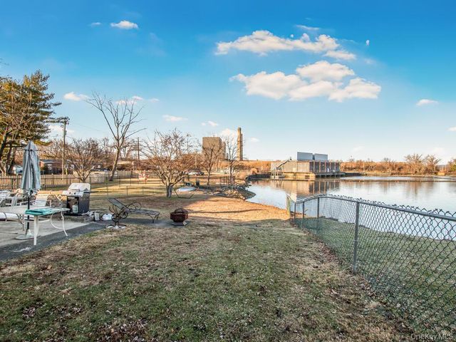 27 Warren Avenue, Haverstraw, NY 10927