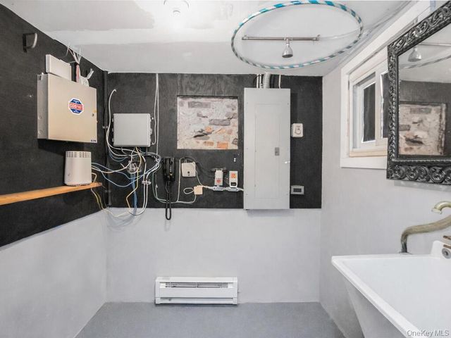 27 Warren Avenue, Haverstraw, NY 10927