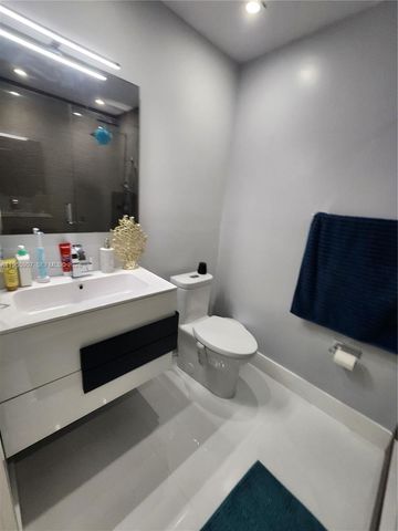 8391 SW 148th Ave, Miami, FL 33193