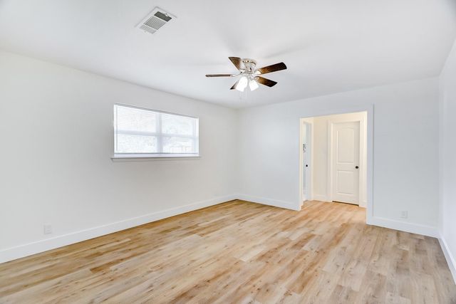 662 Birchwood Drive, Port Neches, TX 77651