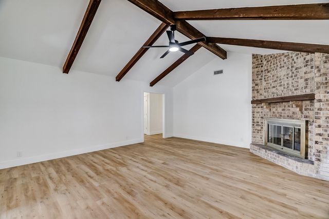 662 Birchwood Drive, Port Neches, TX 77651