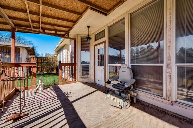 521 Brazos Street, Forney, TX 75126