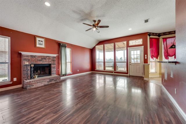 521 Brazos Street, Forney, TX 75126