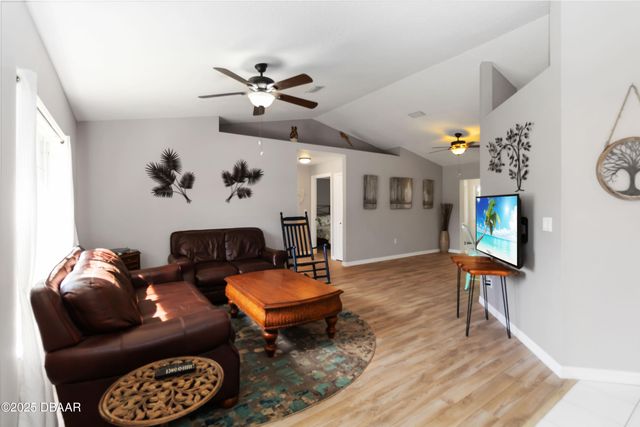 5 Bird Of Paradise Place, Palm Coast, FL 32137