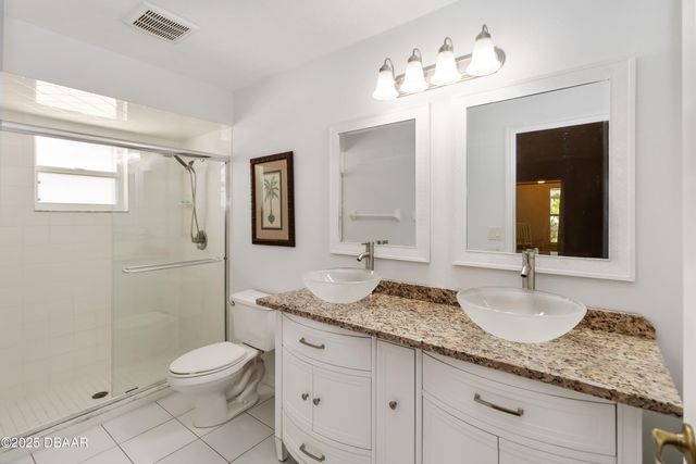 5 Bird Of Paradise Place, Palm Coast, FL 32137