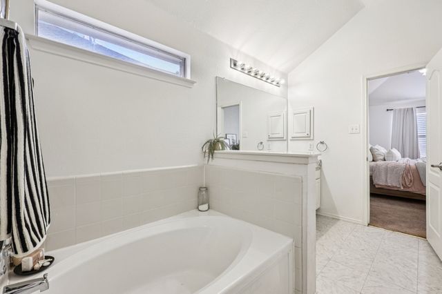 9113 Newport Lane, Mckinney, TX 75071