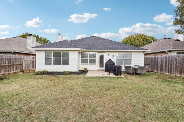 9113 Newport Lane, Mckinney, TX 75071