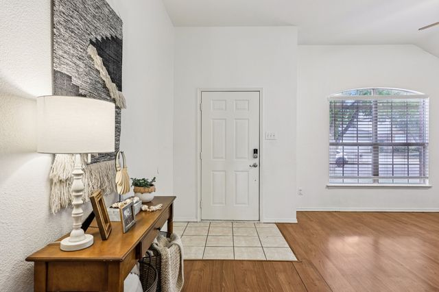 9113 Newport Lane, Mckinney, TX 75071