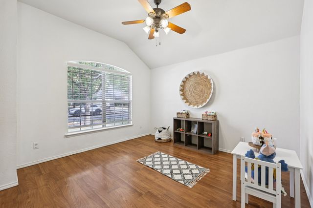 9113 Newport Lane, Mckinney, TX 75071