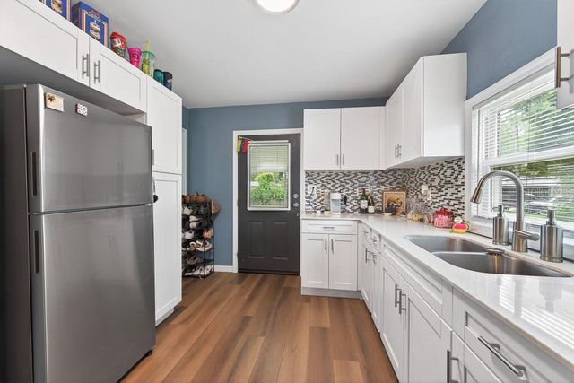 6101 ANNA AVENUE, Gibsonton, FL 33534