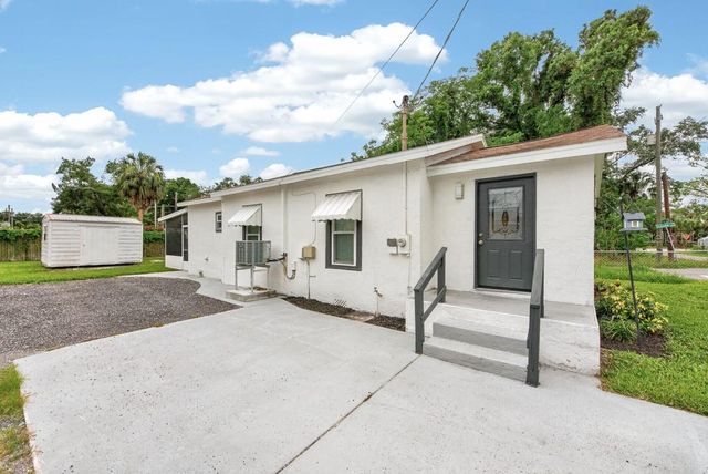 6101 ANNA AVENUE, Gibsonton, FL 33534