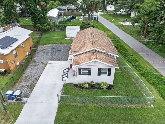 6101 ANNA AVENUE, Gibsonton, FL 33534