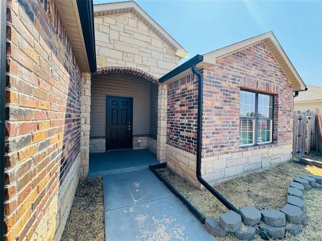 1421 Gypsum Place, Noble, OK 73068