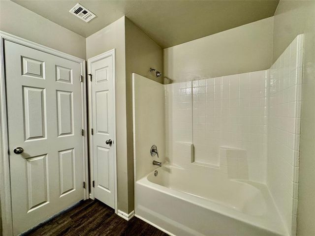 1421 Gypsum Place, Noble, OK 73068