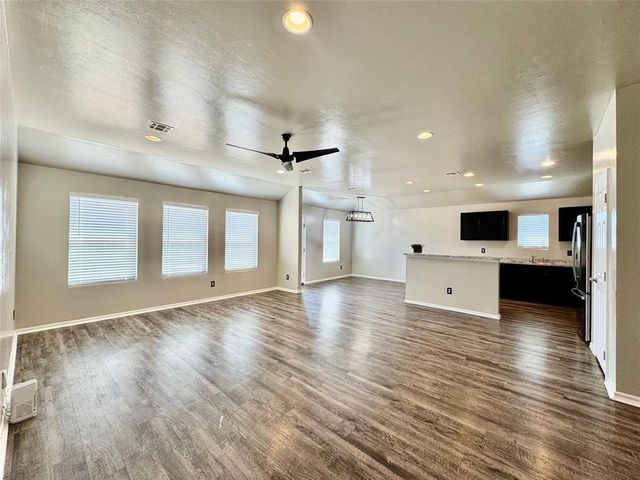 1421 Gypsum Place, Noble, OK 73068