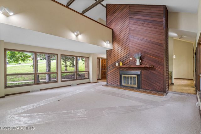 2036 WENDEMERE COURT, Jefferson City, MO 65109