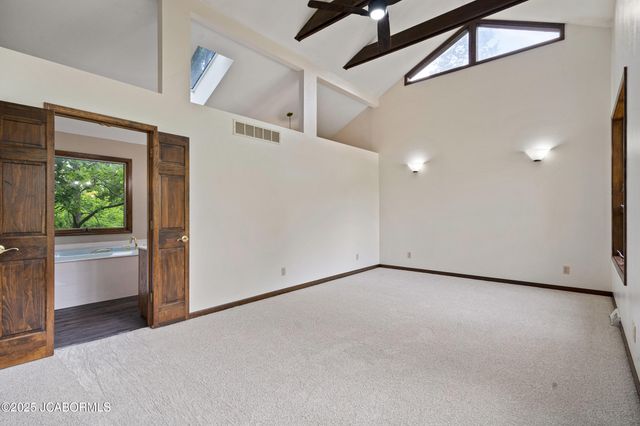 2036 WENDEMERE COURT, Jefferson City, MO 65109