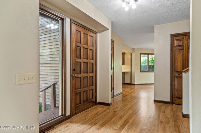 2036 WENDEMERE COURT, Jefferson City, MO 65109