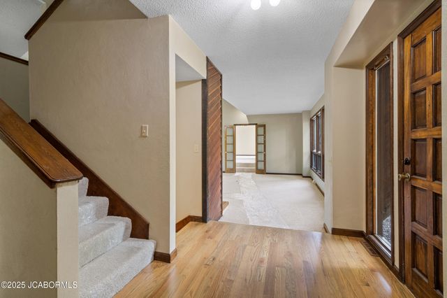 2036 WENDEMERE COURT, Jefferson City, MO 65109