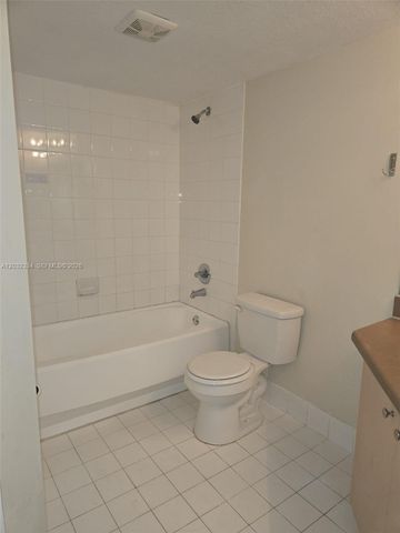 4151 San Marino Boulevard 103, West Palm Beach, FL 33409