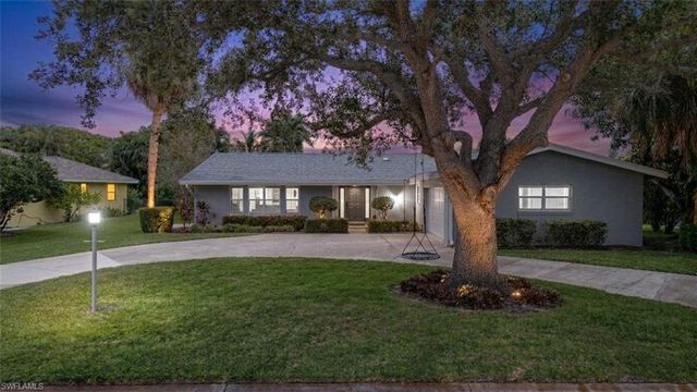 1347 Oaklawn CT, Fort Myers, FL 33919