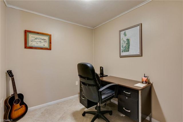 1347 Oaklawn CT, Fort Myers, FL 33919