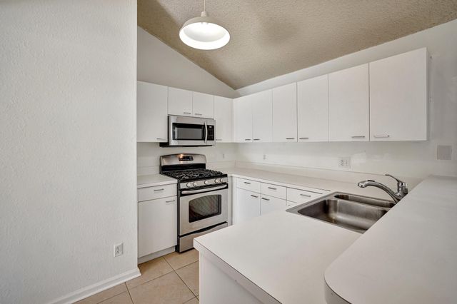 10890 Sea Hibiscus Ln 1, Tamarac, FL 33321