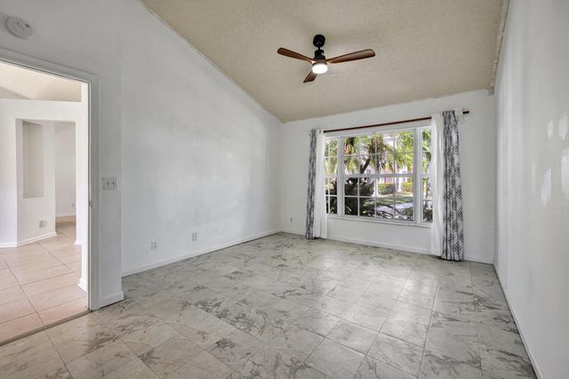 10890 Sea Hibiscus Ln 1, Tamarac, FL 33321