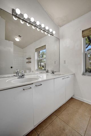 10890 Sea Hibiscus Ln 1, Tamarac, FL 33321