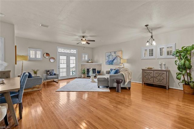 9518 3rd Bay St Unit 112, Norfolk, VA 23518