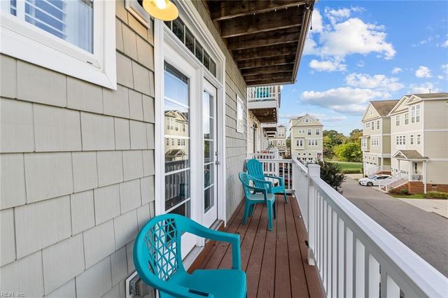 9518 3rd Bay St Unit 112, Norfolk, VA 23518