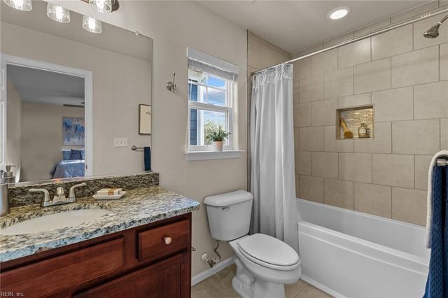 9518 3rd Bay St Unit 112, Norfolk, VA 23518