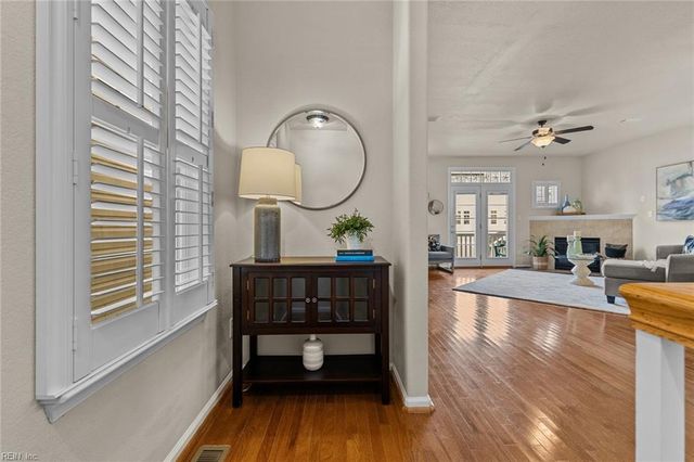 9518 3rd Bay St Unit 112, Norfolk, VA 23518