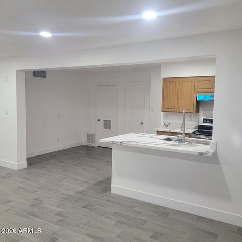 3232 W MARSHALL Avenue, Phoenix, AZ 85017