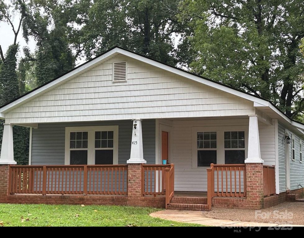 415 Bungalow Road, Charlotte, NC 28208