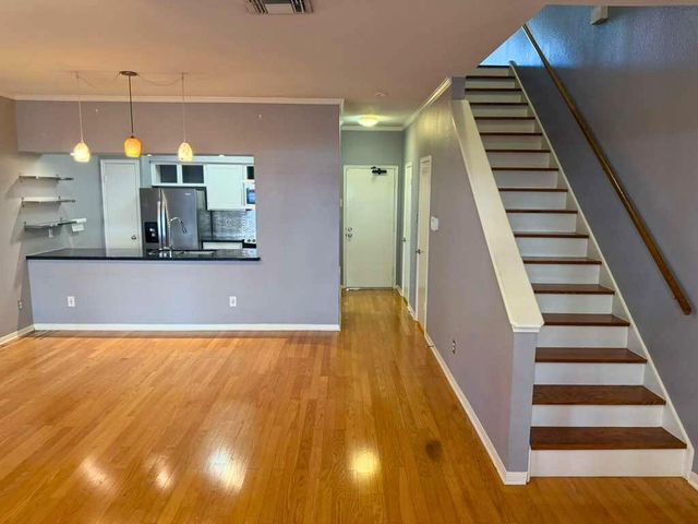 3780 Tanglewilde Street 306, Houston, TX 77063