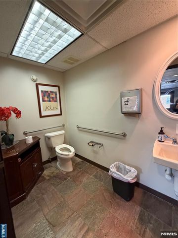 323 Union Avenue, Rutherford, NJ 07070