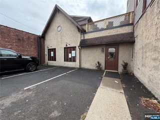323 Union Avenue, Rutherford, NJ 07070