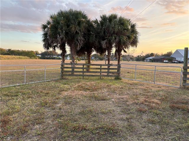 3901 CR 78, Labelle, FL 33935