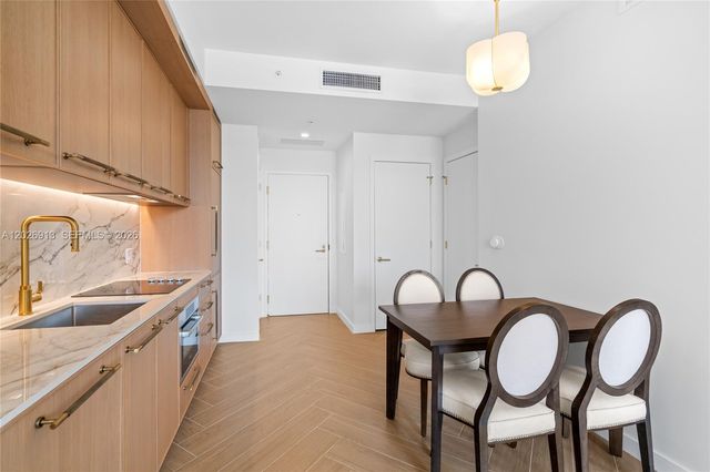 2700 NW 2nd Avenue 717, Miami, FL 33127