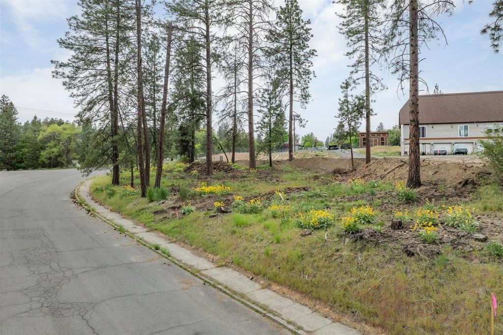 2812 W 13th Ave, Spokane, WA 99224 photo 15