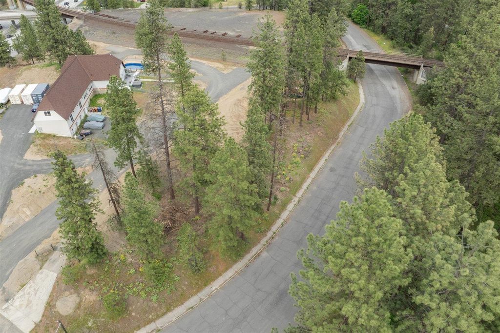 2812 W 13th Ave, Spokane, WA 99224 photo 29