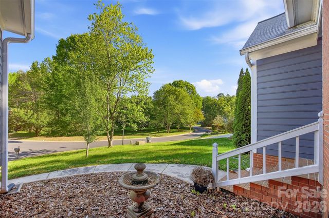 10008 Prosperity Point Lane, Charlotte, NC 28269