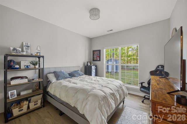 10008 Prosperity Point Lane, Charlotte, NC 28269