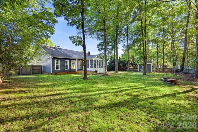 10008 Prosperity Point Lane, Charlotte, NC 28269