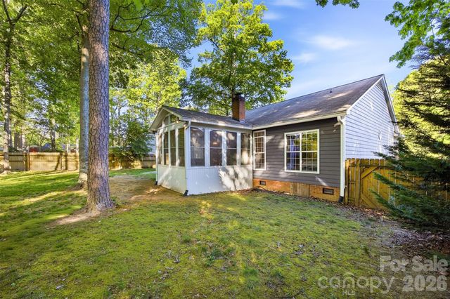 10008 Prosperity Point Lane, Charlotte, NC 28269