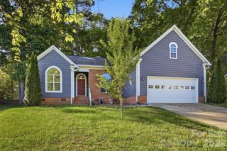 10008 Prosperity Point Lane, Charlotte, NC 28269